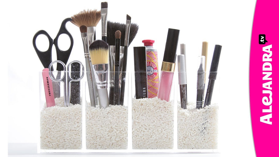 Organize Your Makeup: How to Organize Cosmetics in the Bathroom by Home Organizing by Alejandra.tv (8 years ago)