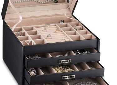 10 Best Jewelry Organizers That Will Save Your Vanity